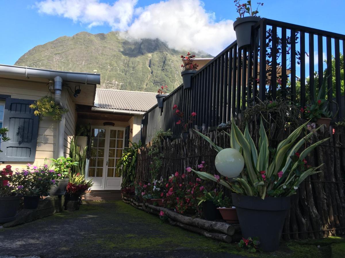 Ti Kaz Hoareau Bed & Breakfast Salazie Exterior photo