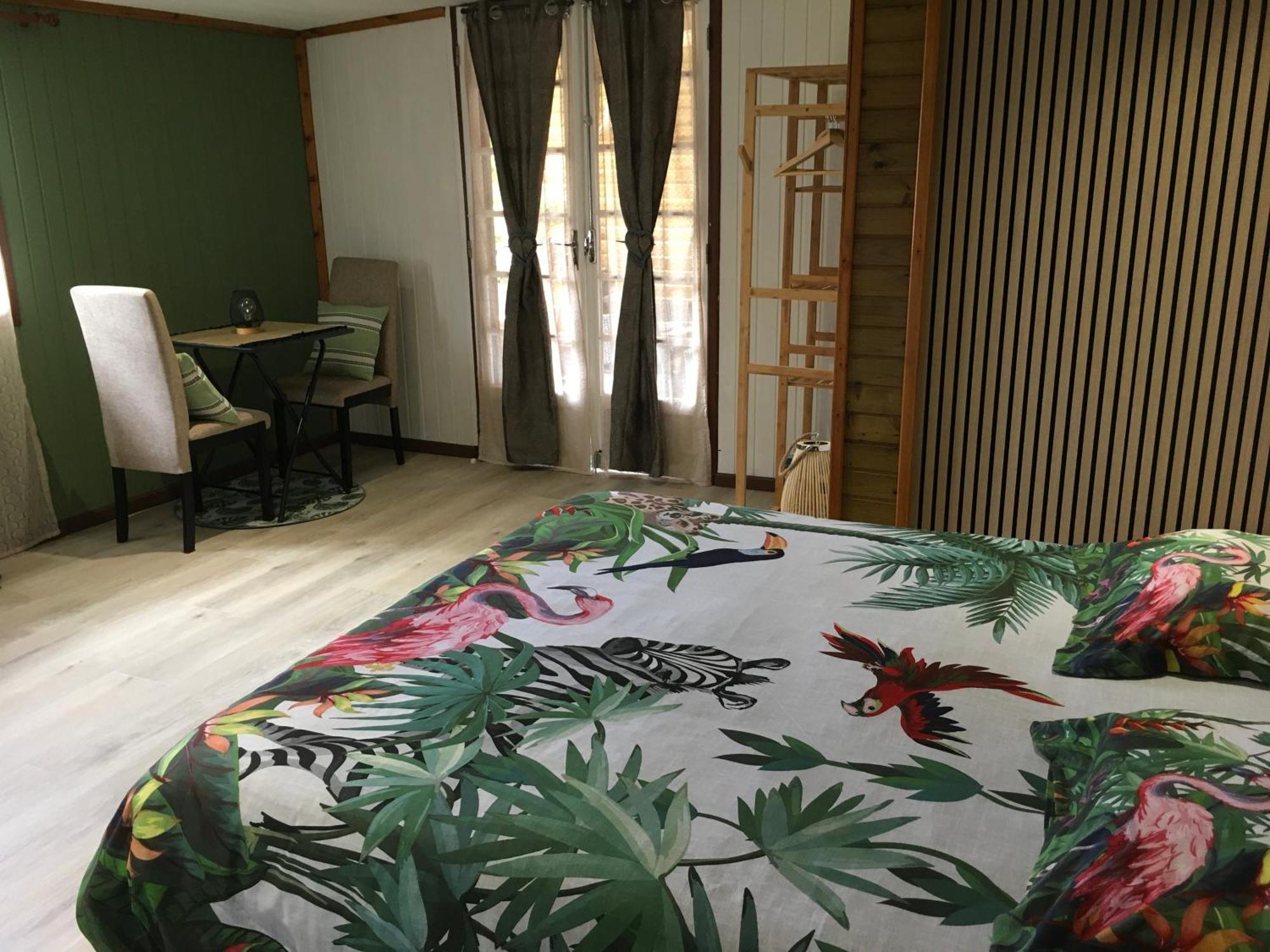 Ti Kaz Hoareau Bed & Breakfast Salazie Exterior photo